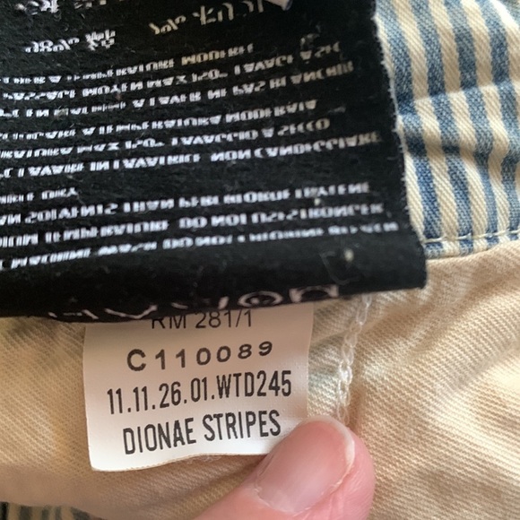 Women’s Striped Distressed Notify Pants, size 29 - Picture 10 of 10